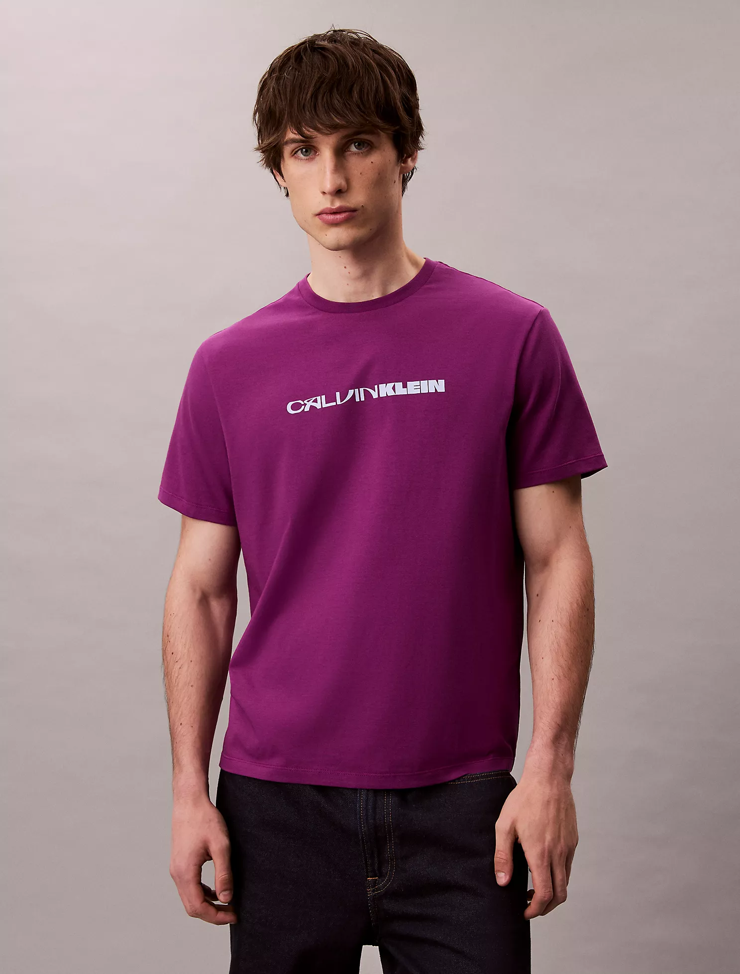 4RD807G_WD1_main Bold Logo Graphic Relaxed T-Shirt-Purple Phlox - Image 1