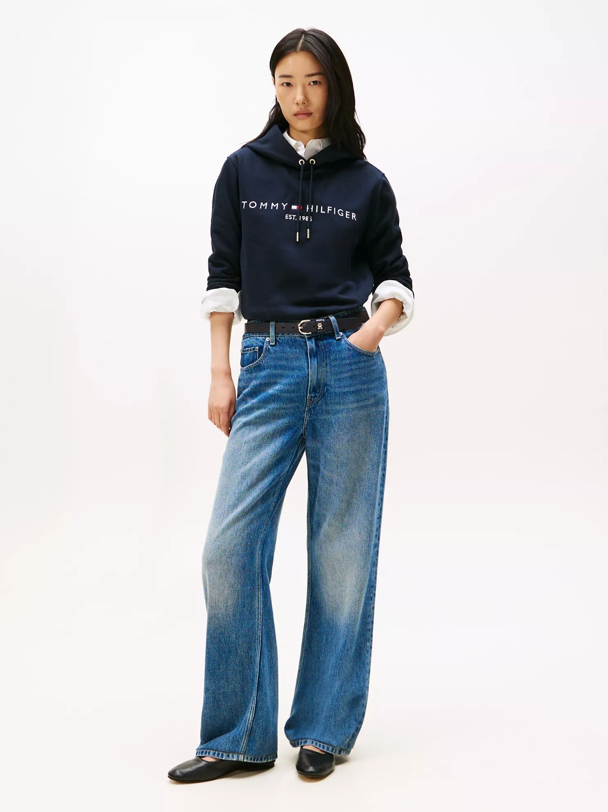 WhatsApp Image 2025-10-06 at 3.52.28 PM (2) Embroidered Tommy Logo Hoodie-Navy - Image 2
