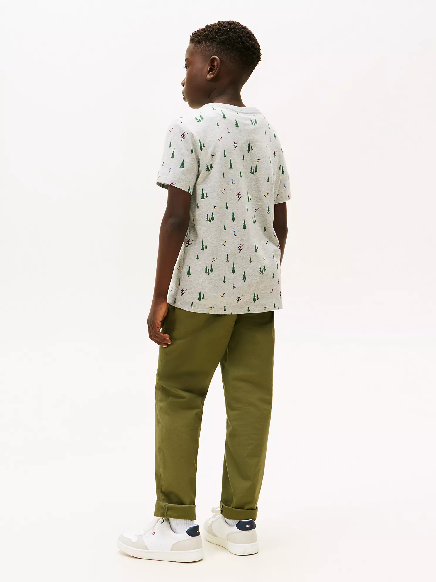 XB01841_P61_alternate5 Kids' Tommy Ski Motif Logo T-Shirt-Light Grey Heather - Image 3
