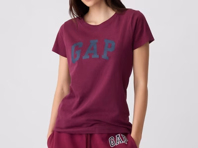Gap Logo T-Shirt(Regular fit) - Deep Ruby Red