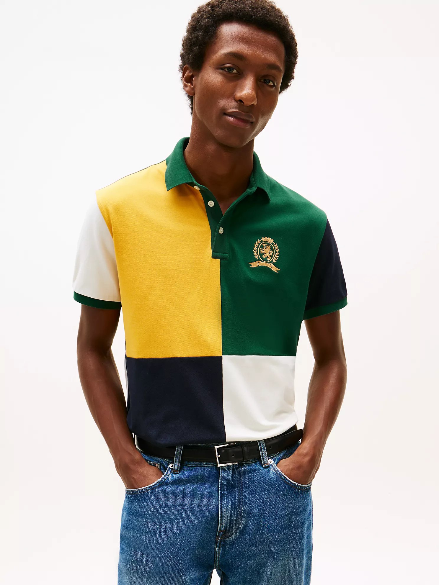 photo_6118197852963015507_w Crest Logo Colorblock Stretch Pique Polo-Ornamental Green - Image 1