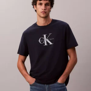 Monologo Tee-Dark Sapphire