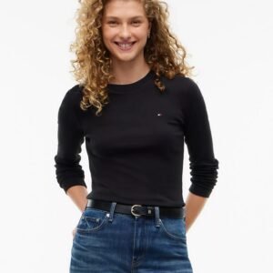 Long-Sleeve Crewneck Favorite T-Shirt-Black