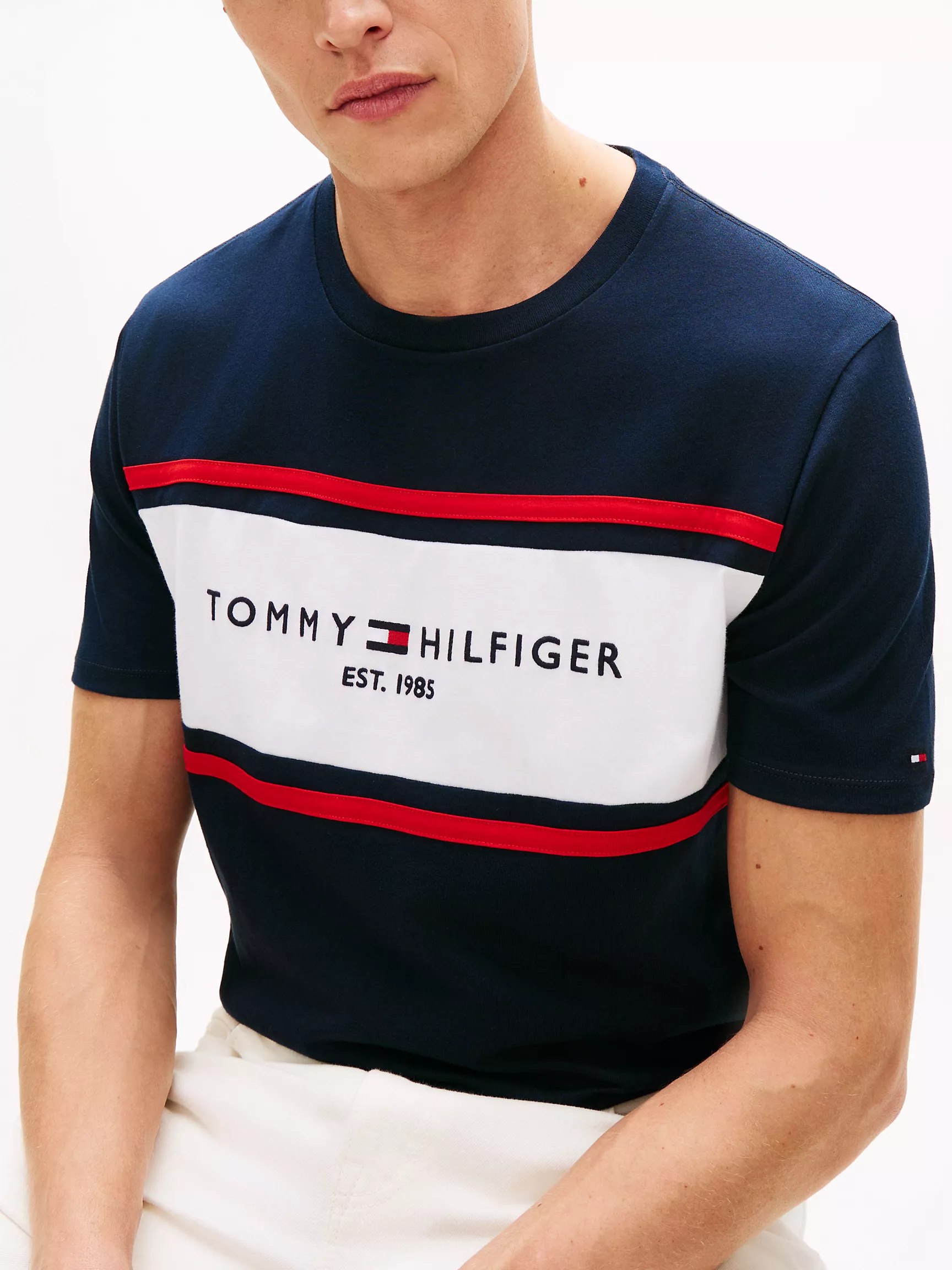 Hilfiger Block Stripe Logo T-Shirt-Navy - Image 2