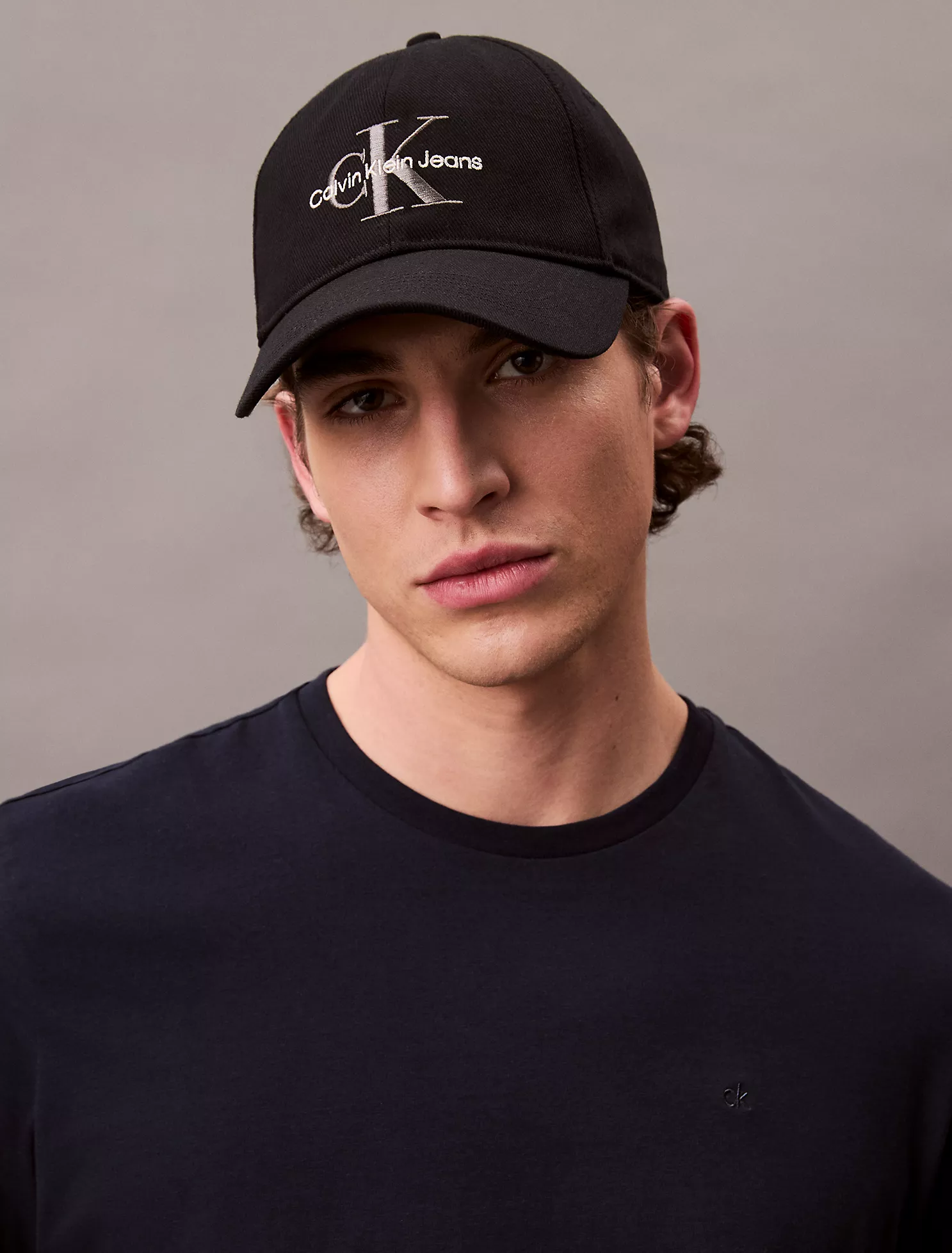 Embroidered Monologo Baseball Cap-Black - Image 2