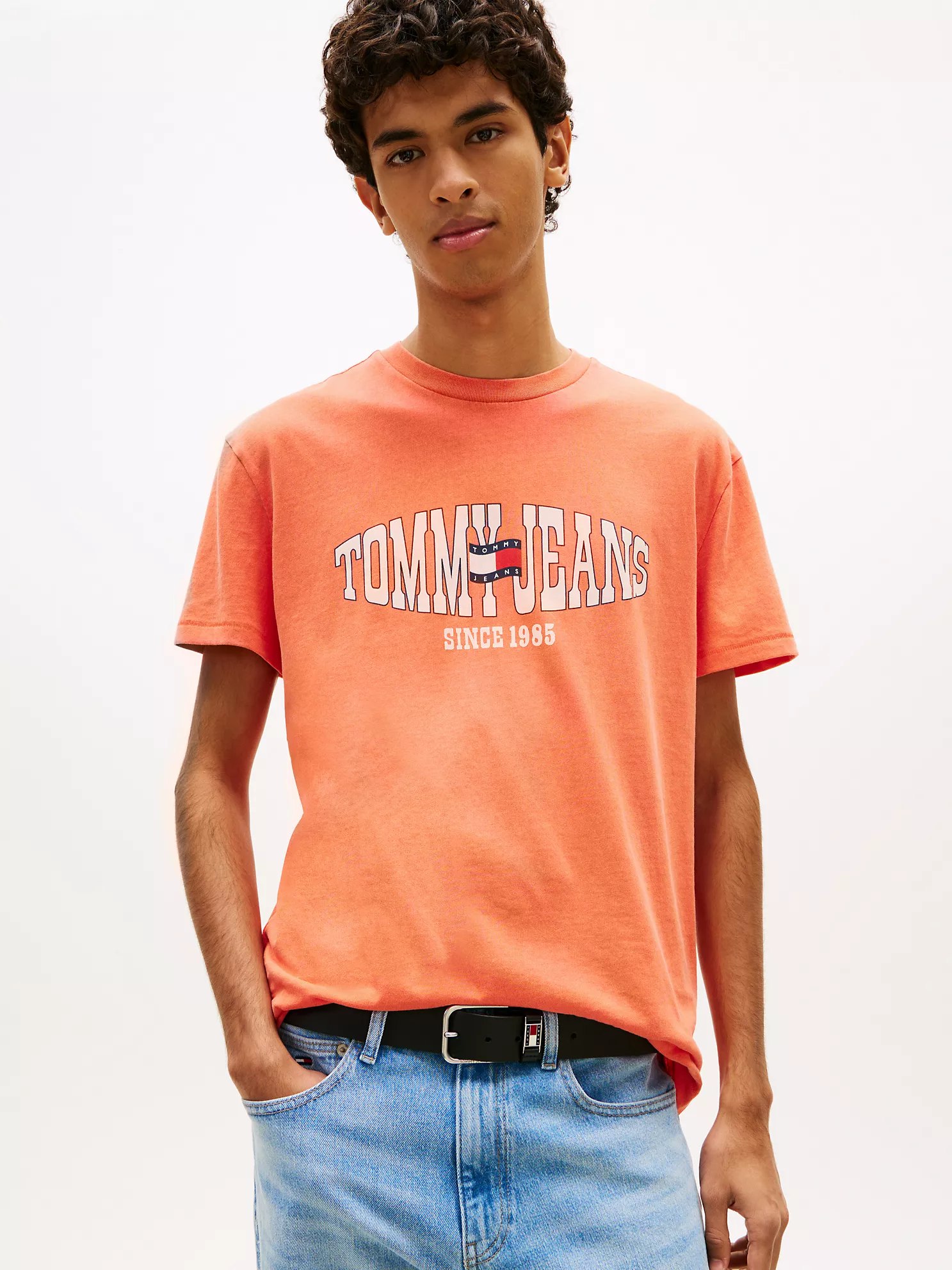 Tommy Jeans Wavy Flag Logo T-Shirt-Horizon Orange