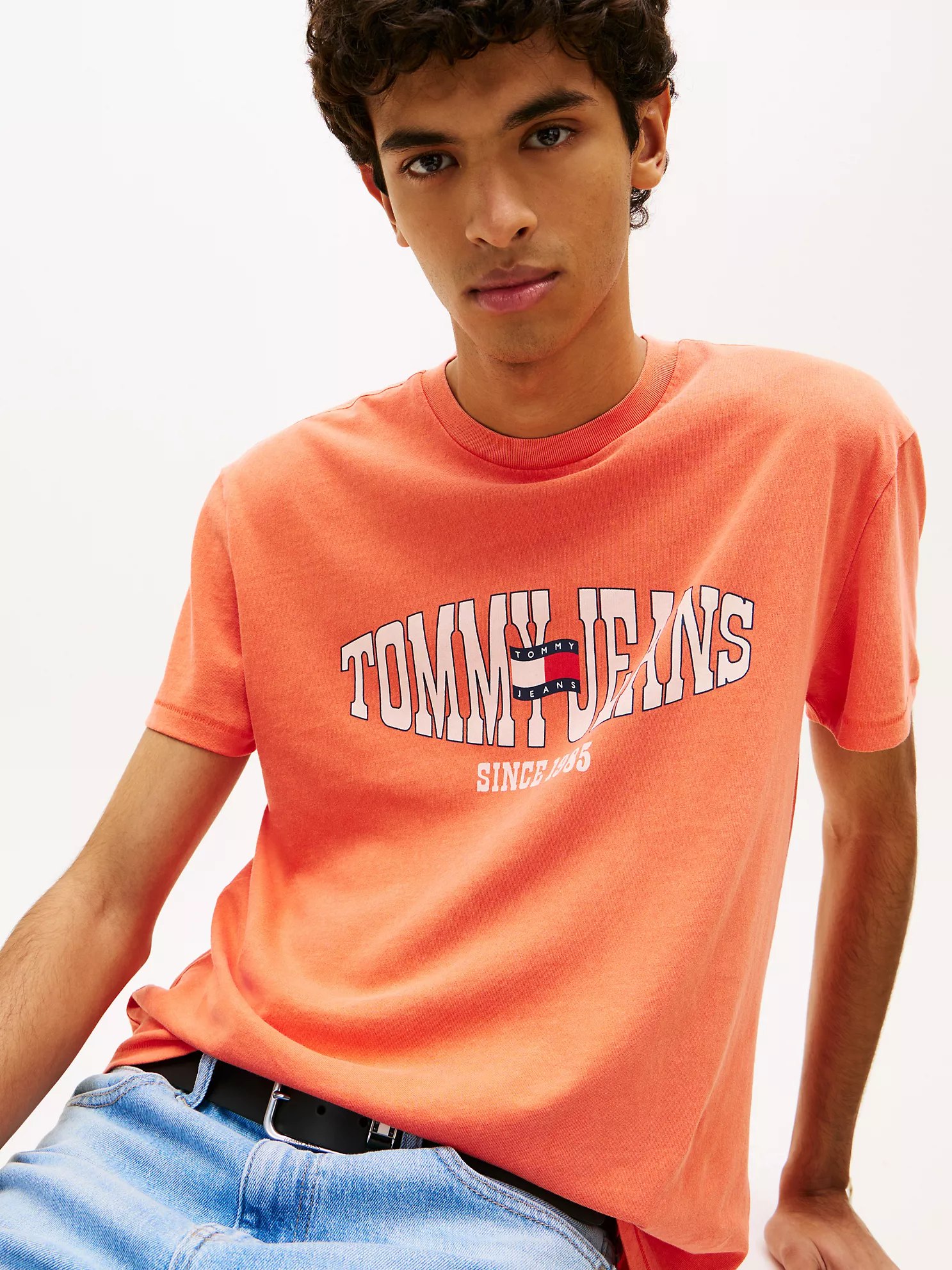 Tommy Jeans Wavy Flag Logo T-Shirt-Horizon Orange - Image 2