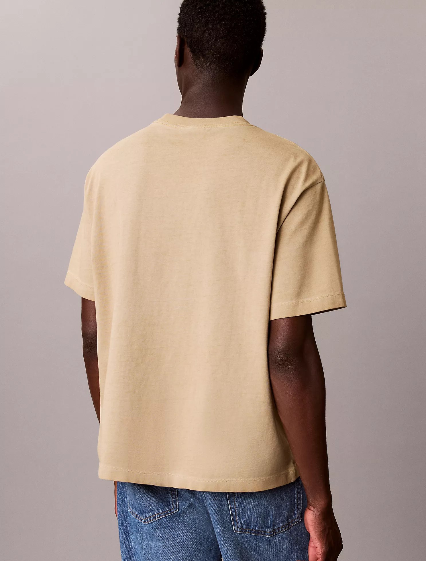 Faded Dye Logo Graphic Classic Crewneck T-Shirt-White Pepper - Image 3