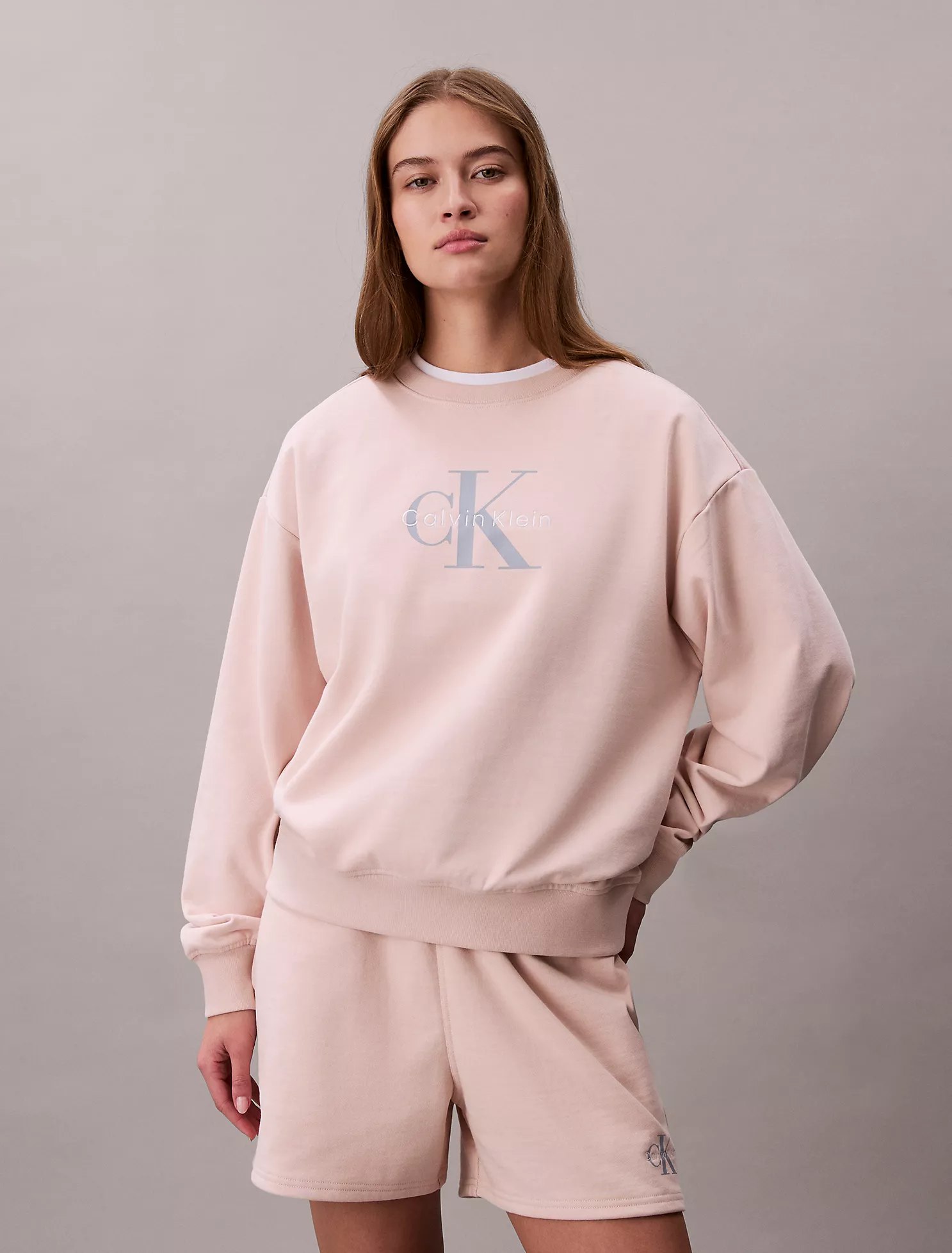 Monologo French Terry Relaxed Sweatshirt-Buff Beige