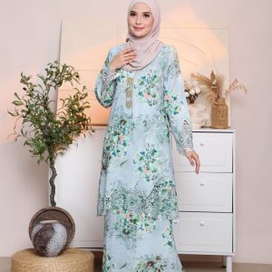 BAJU KURUNG SULAM SERI-MINT GREEN