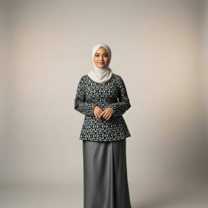 BAJU KURUNG KEDAH DANG ANUM-SILVER