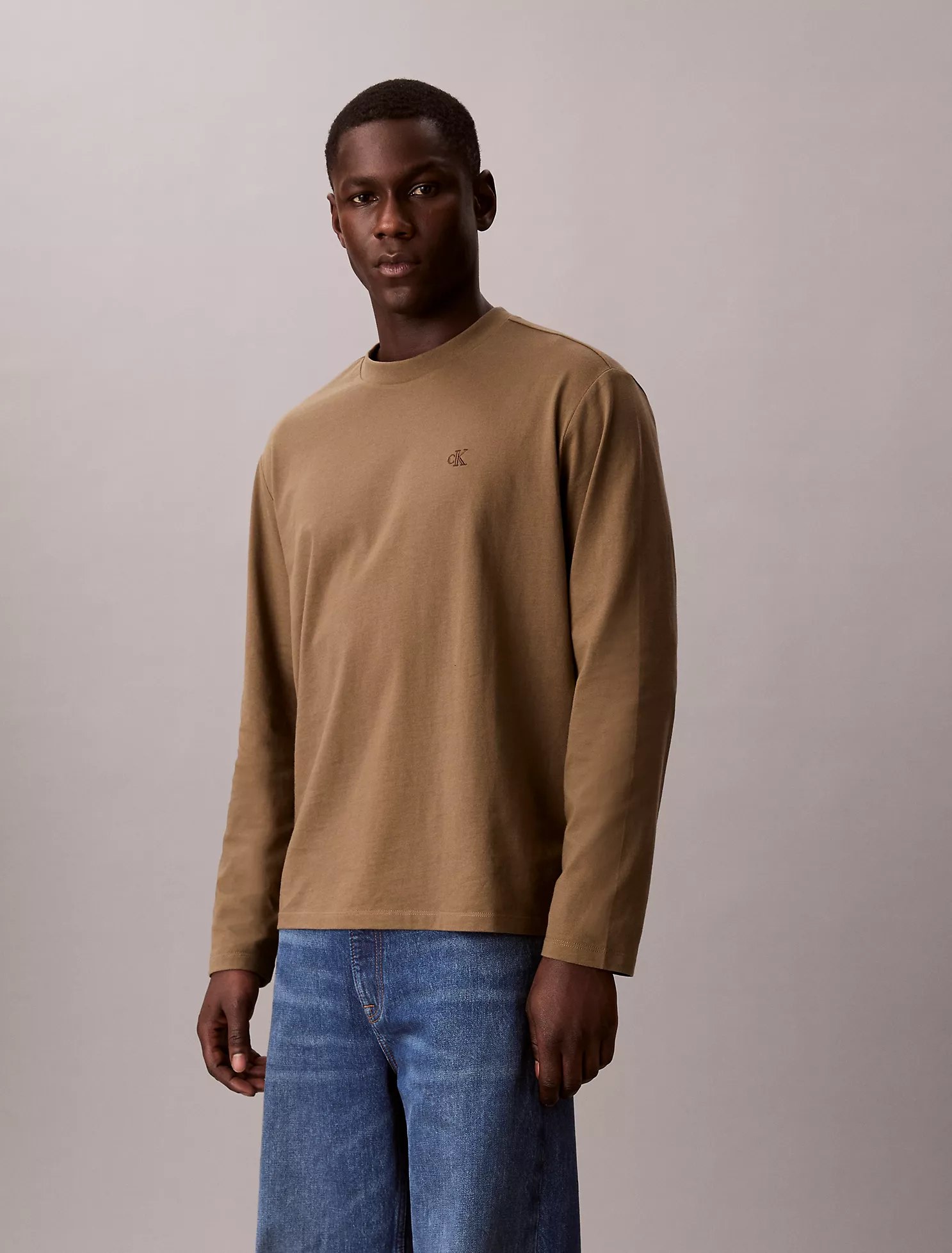 Monogram Relaxed T-Shirt-Capers