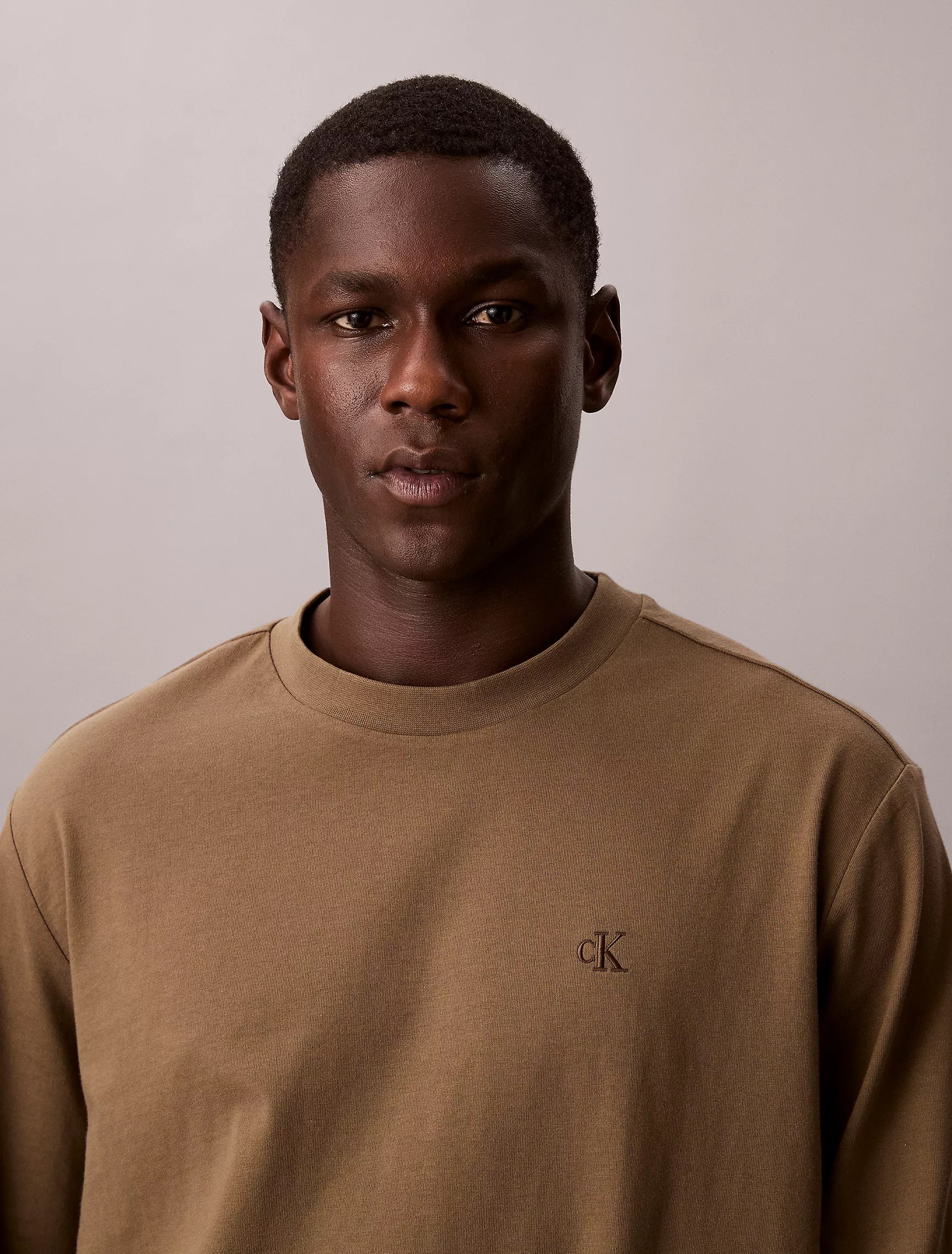 Monogram Relaxed T-Shirt-Capers - Image 3