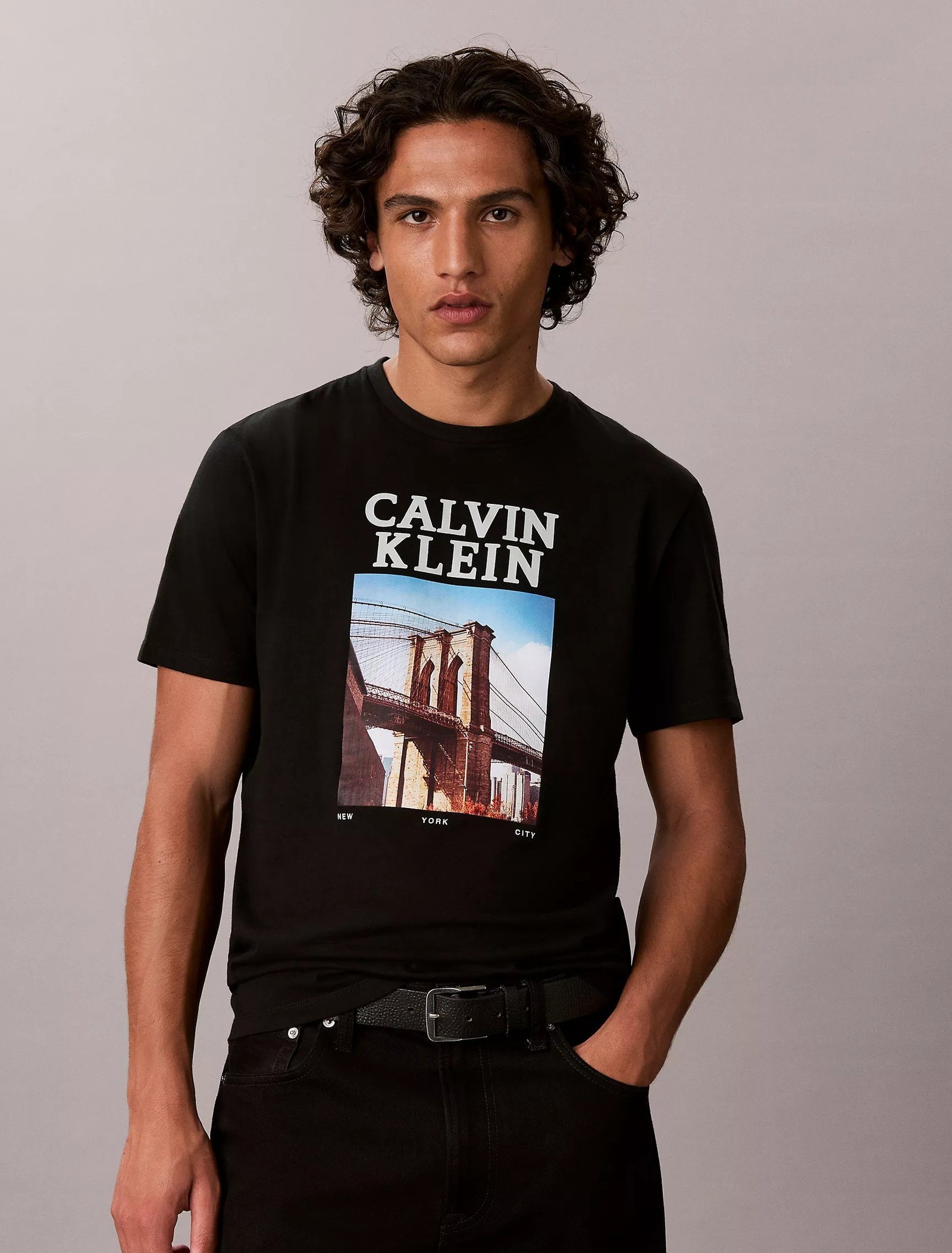 Brooklyn Bridge Logo Graphic Tee-Black